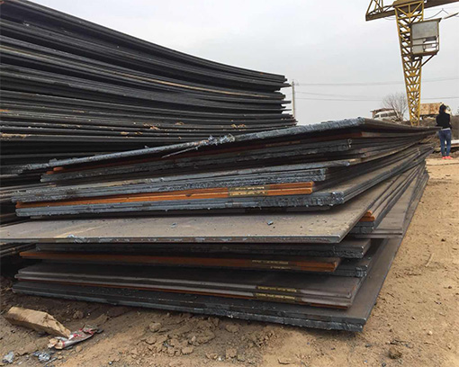 工程機械與建材租賃一站式解決方案 鋼板、挖掘機、汽車吊與叉車出租詳解